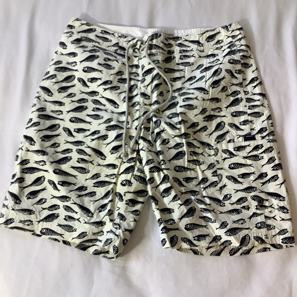 J. Crew The Original Longboard Shorts Size 32 Allover Fish Print Swimming Trucks